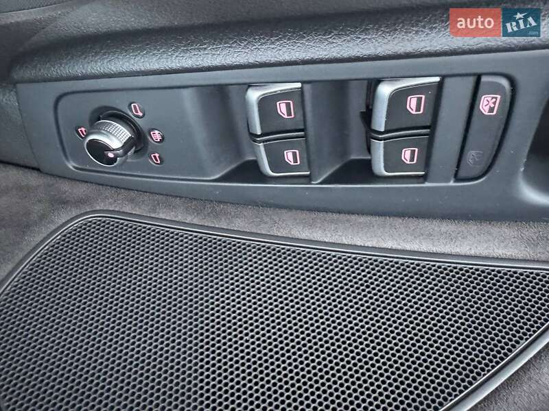 Седан Audi A8 2017 в Києві фото 19 Седан Audi A8 2017 в Києві