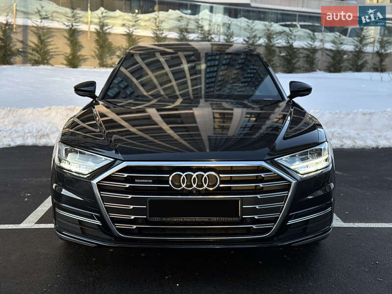 Седан Audi A8 2021 в Киеве