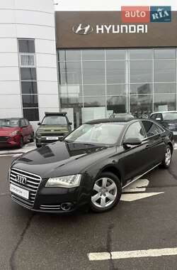 Седан Audi A8 2010 в Киеве