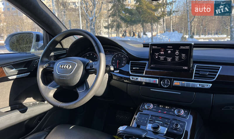 Седан Audi A8 2017 в Львове фото 20 Седан Audi A8 2017 в Львове