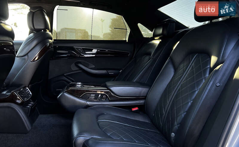 Седан Audi A8 2017 в Львове фото 16 Седан Audi A8 2017 в Львове