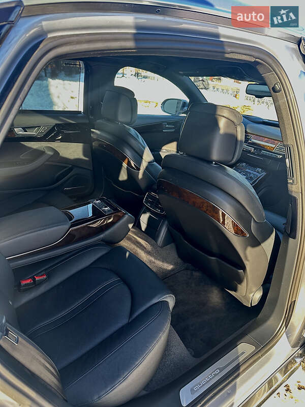 Седан Audi A8 2016 в Кропивницком фото 14 Седан Audi A8 2016 в Кропивницком