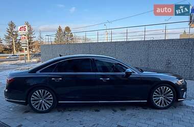 Седан Audi A8 2019 в Луцке