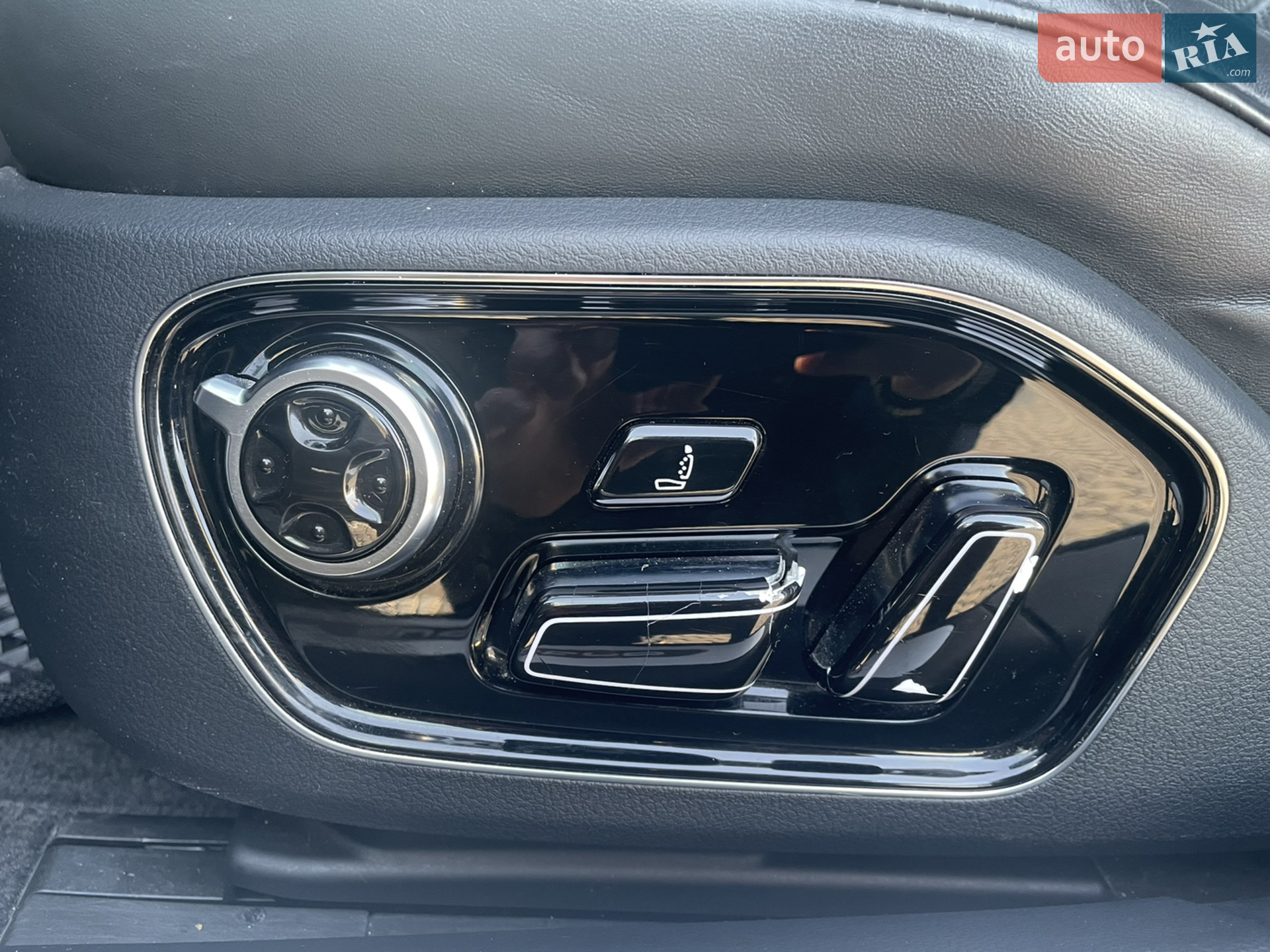 2015 Audi A8 - мініатюра 11