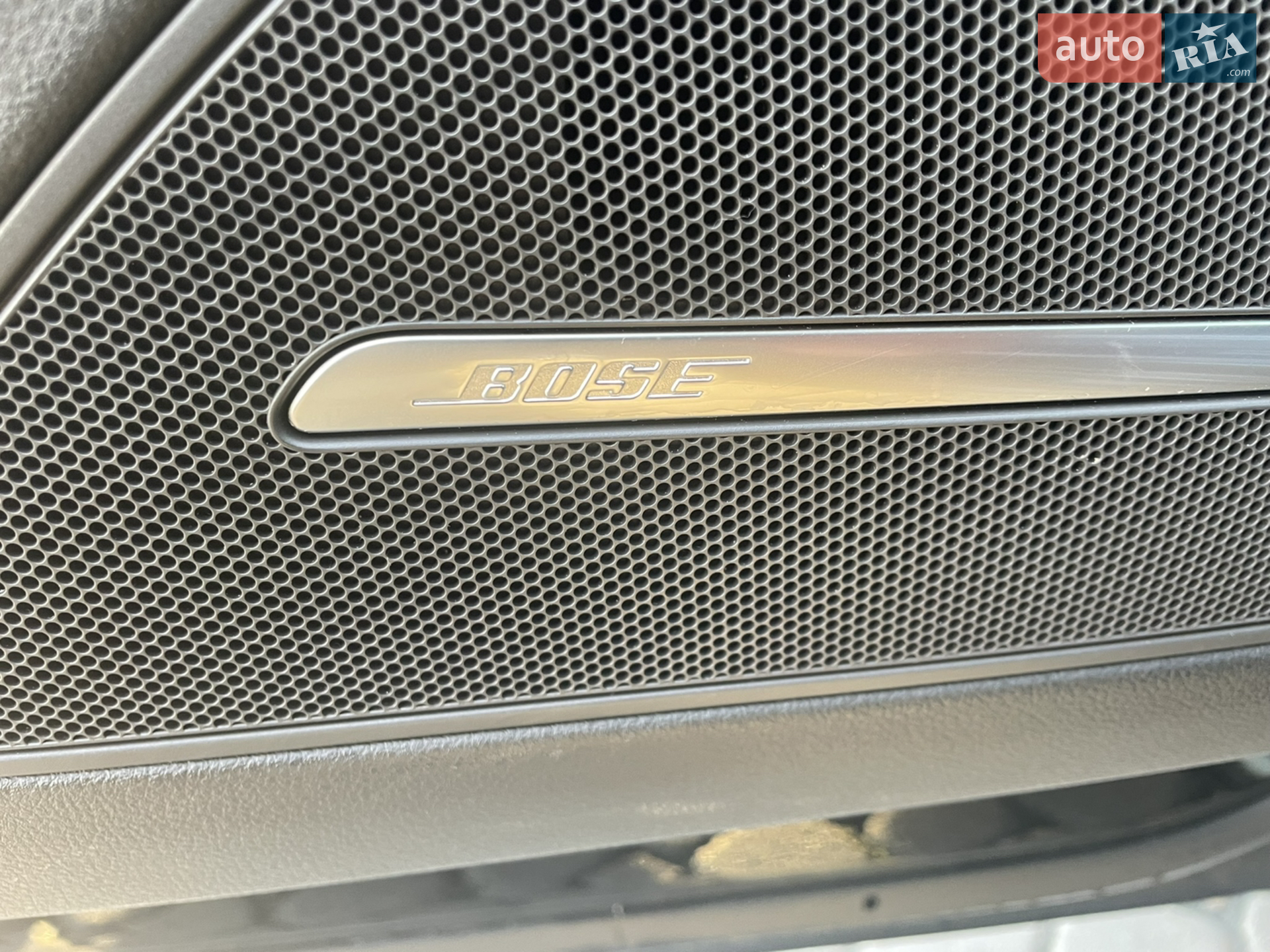 2015 Audi A8 - мініатюра 17