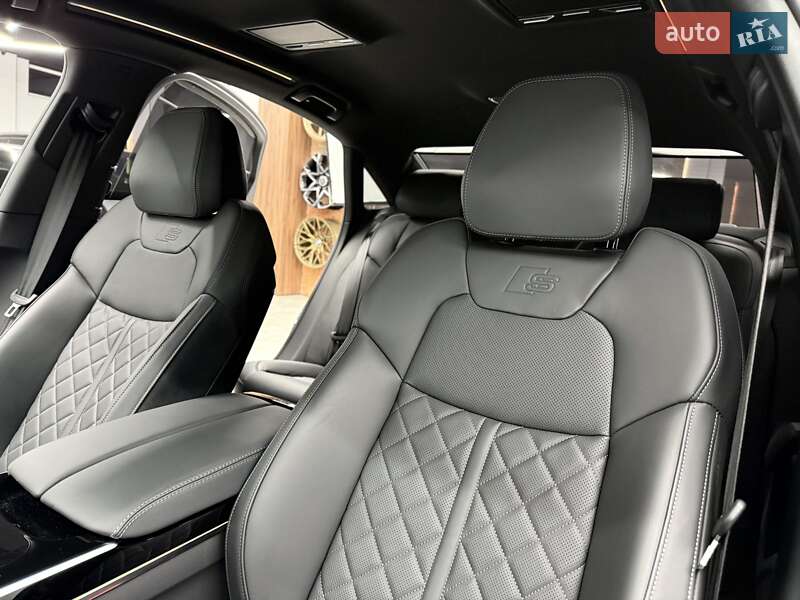 Седан Audi A8 2025 в Киеве фото 29 Седан Audi A8 2025 в Киеве