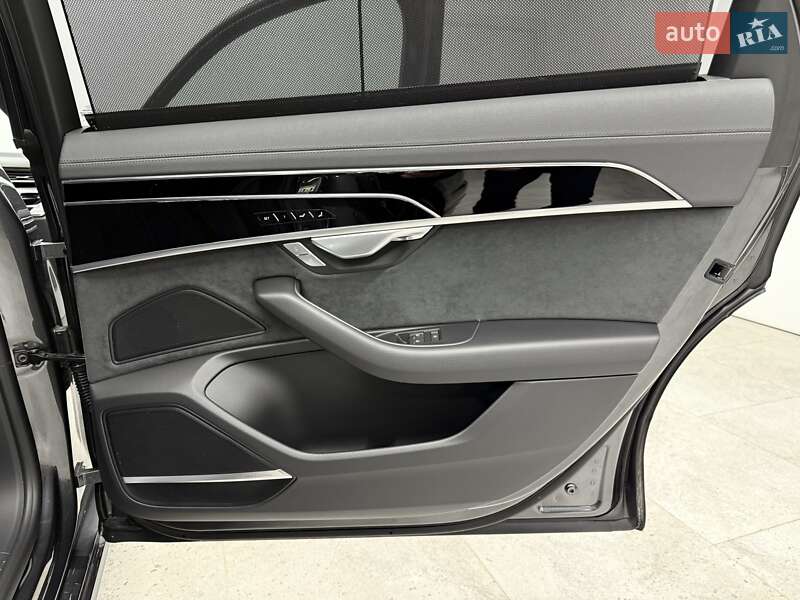 Седан Audi A8 2025 в Киеве фото 41 Седан Audi A8 2025 в Киеве