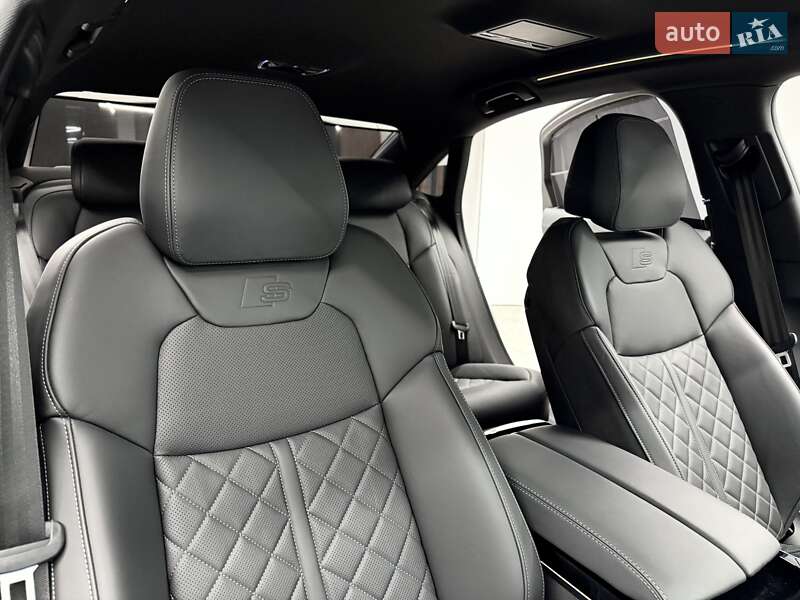Седан Audi A8 2025 в Киеве фото 58 Седан Audi A8 2025 в Киеве