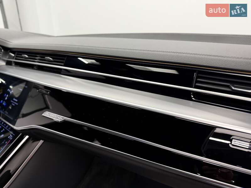 Седан Audi A8 2025 в Киеве фото 61 Седан Audi A8 2025 в Киеве