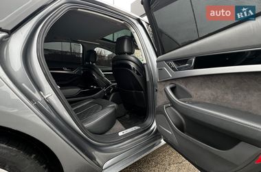Седан Audi A8 2017 в Киеве