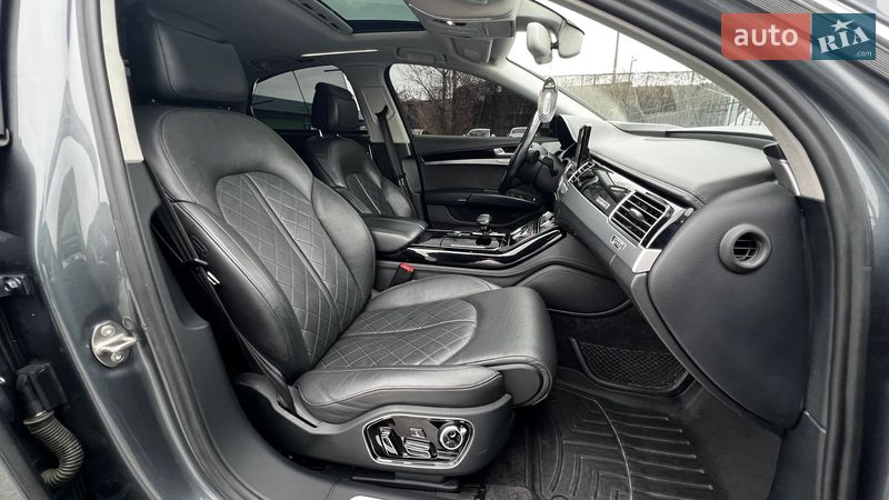 Седан Audi A8 2017 в Києві фото 32 Седан Audi A8 2017 в Києві
