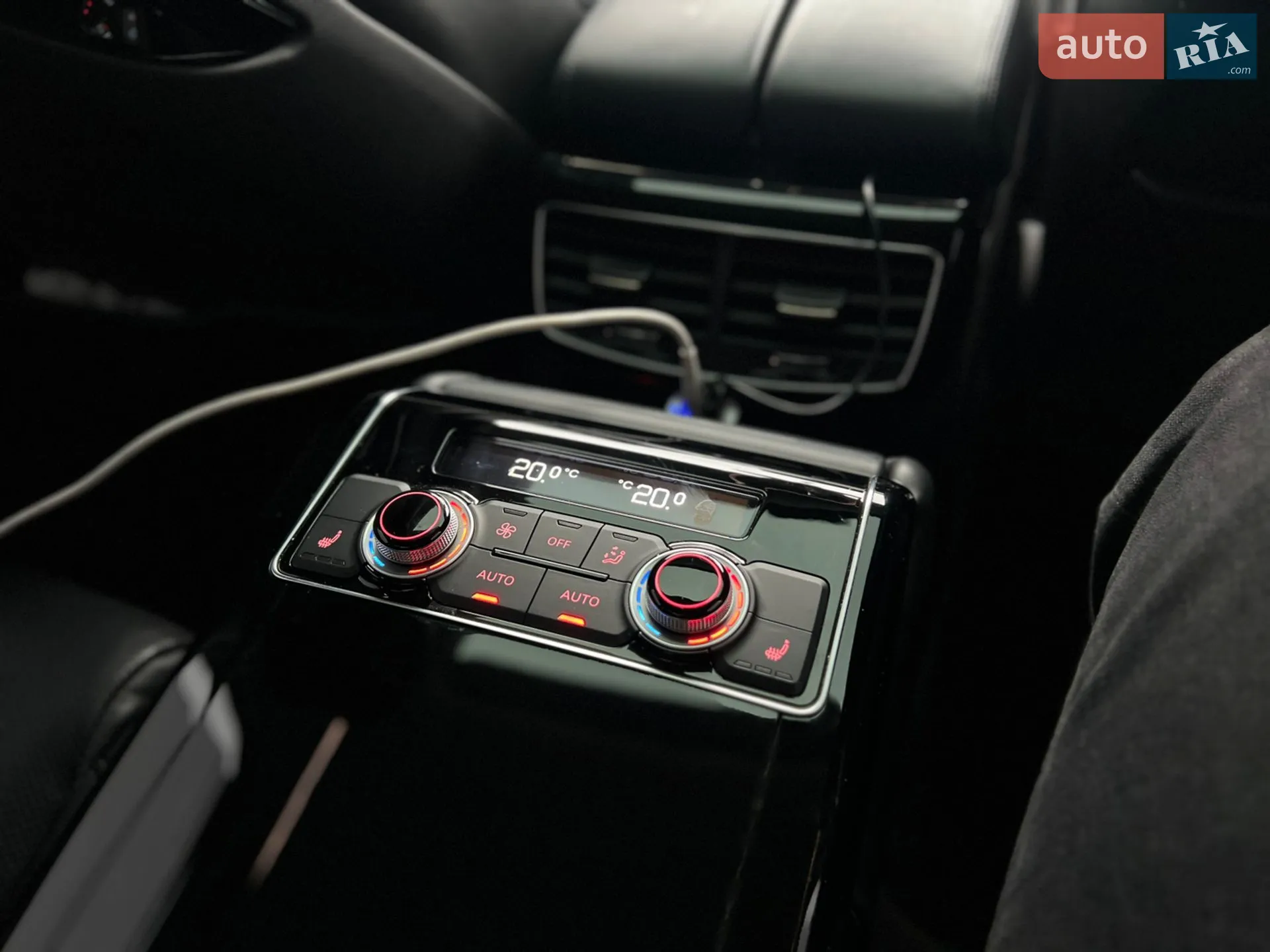 2017 Audi A8 - мініатюра 34