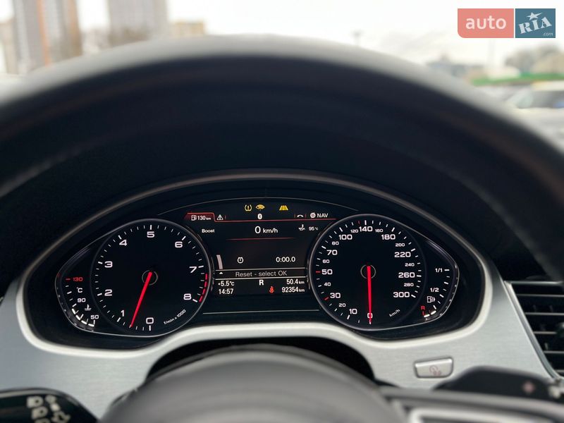 Седан Audi A8 2017 в Києві фото 36 Седан Audi A8 2017 в Києві