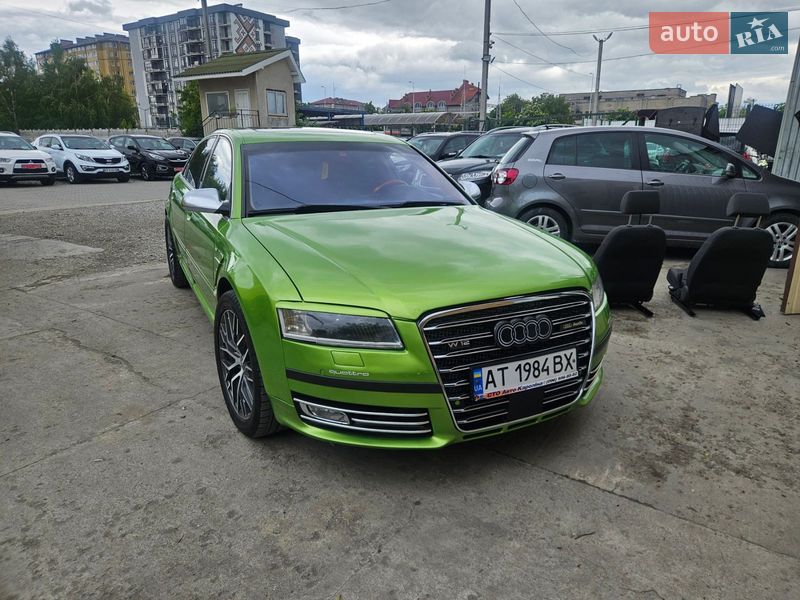 Седан Audi A8 2005 в Яремчі