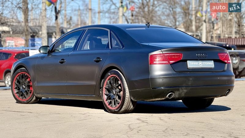 Седан Audi A8 2013 в Києві