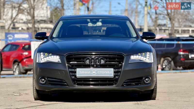 Седан Audi A8 2013 в Києві