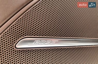 Седан Audi A8 2012 в Киеве