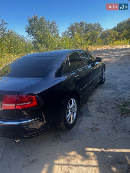 Седан Audi A8 2008 в Кременчуці