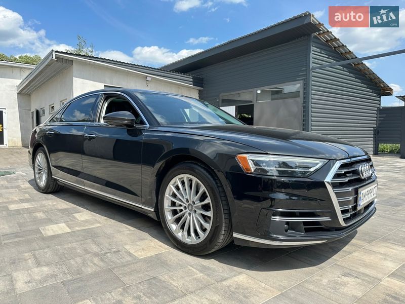 Седан Audi A8 2018 в Житомирі