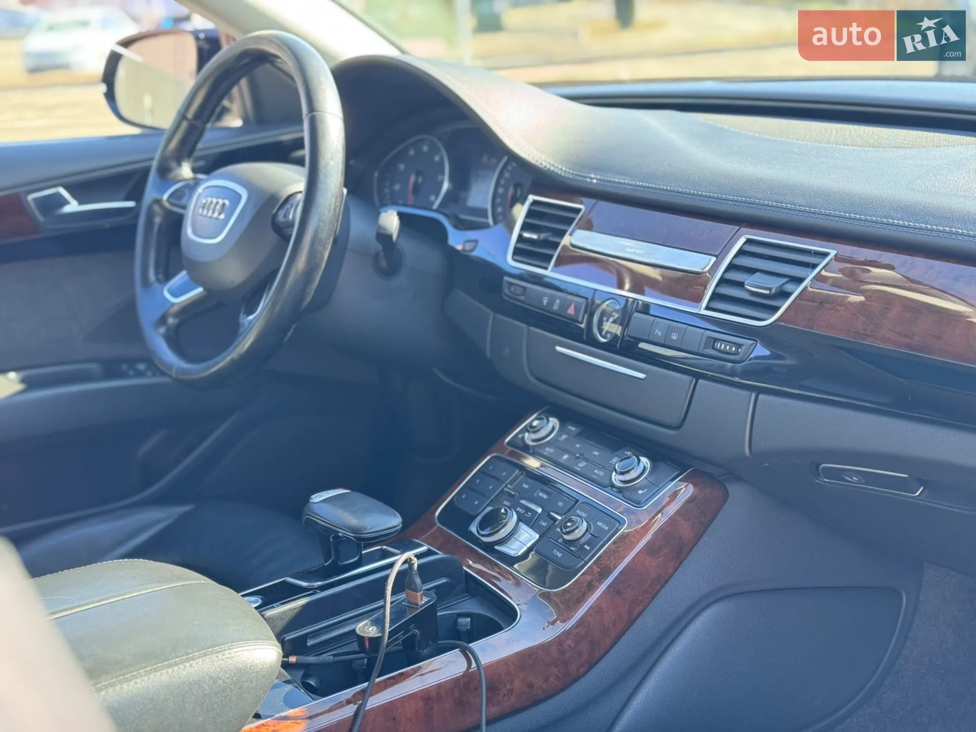 2011 Audi A8 - мініатюра 11