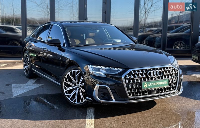 Седан Audi A8 2022 в Киеве