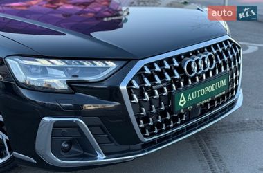 Седан Audi A8 2022 в Киеве