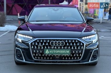 Седан Audi A8 2022 в Киеве