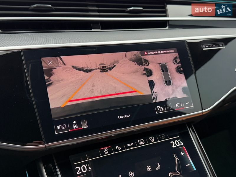 Седан Audi A8 2022 в Киеве