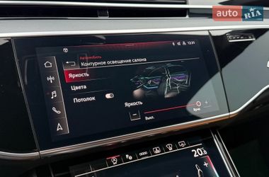 Седан Audi A8 2022 в Киеве