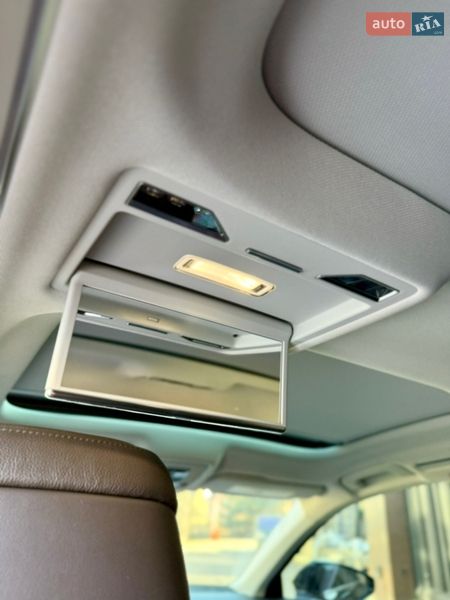 Седан Audi A8 2020 в Чернівцях