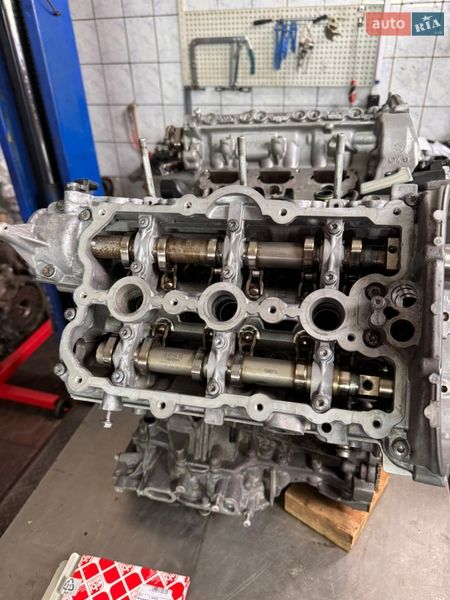 Седан Audi A8 2013 в Львове