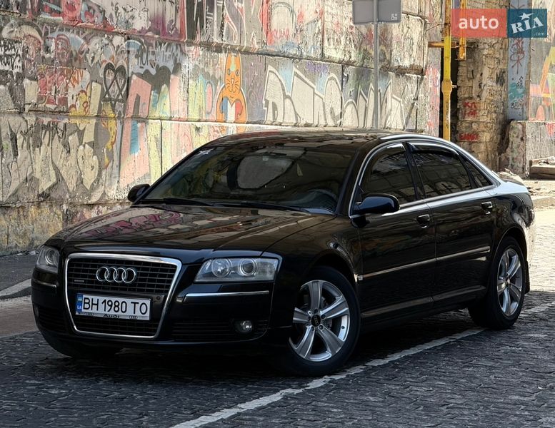Седан Audi A8 2006 в Одессе