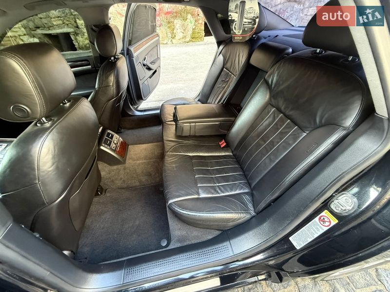 Седан Audi A8 2006 в Одессе