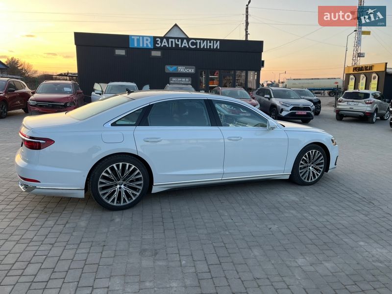 Седан Audi A8 2018 в Львове фото 7 Седан Audi A8 2018 в Львове