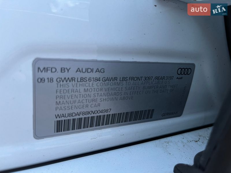 Седан Audi A8 2018 в Львове фото 34 Седан Audi A8 2018 в Львове