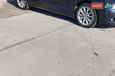 Седан Audi A8 2010 в Киеве