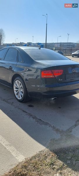 Седан Audi A8 2010 в Киеве