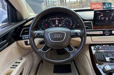 Седан Audi A8 2012 в Хмельницком