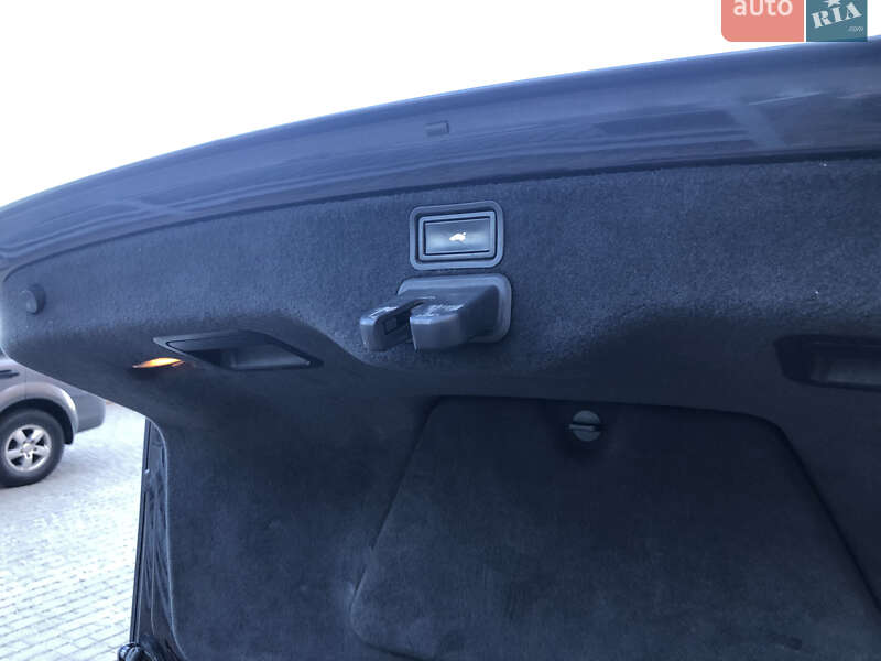 Седан Audi A8 2006 в Одессе