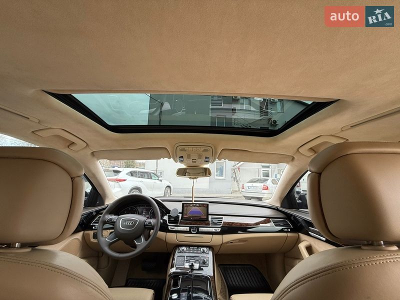 Седан Audi A8 2011 в Рівному