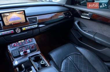 Седан Audi A8 2012 в Черновцах