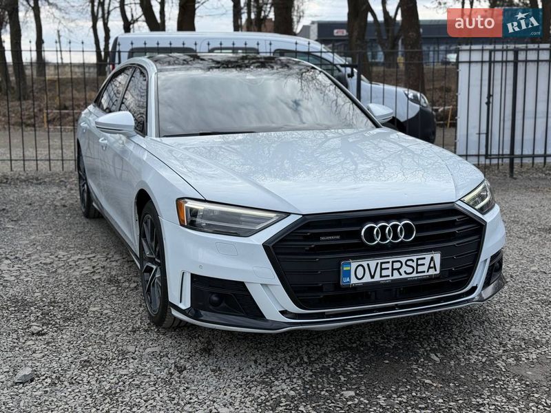 Седан Audi A8 2020 в Хмельницькому