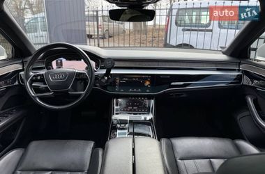Седан Audi A8 2020 в Хмельницькому