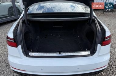 Седан Audi A8 2020 в Хмельницькому