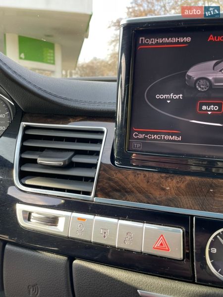 Седан Audi A8 2013 в Кропивницком
