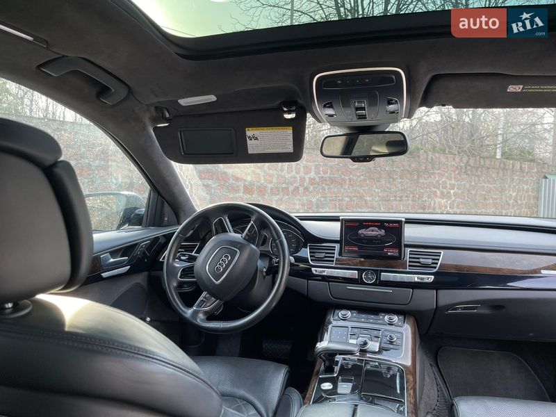 Седан Audi A8 2013 в Кропивницком