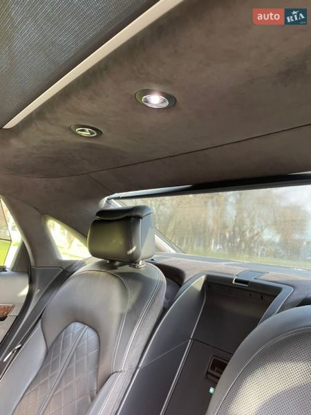 Седан Audi A8 2013 в Кропивницком