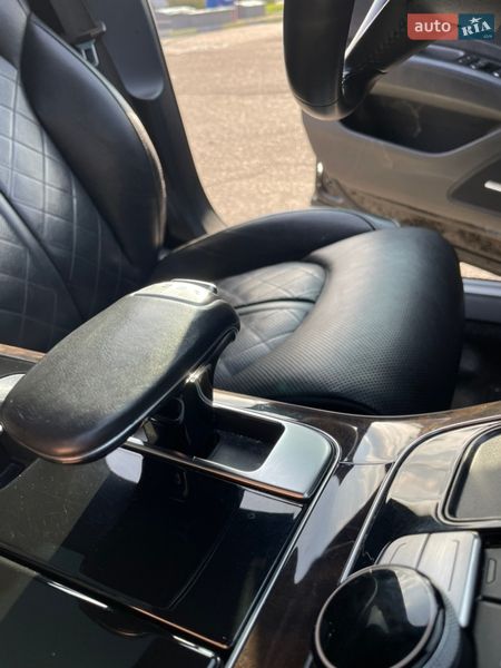 Седан Audi A8 2013 в Кропивницком