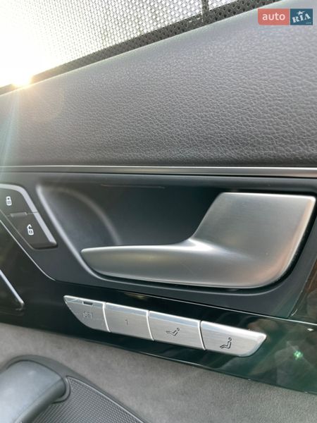 Седан Audi A8 2013 в Кропивницком