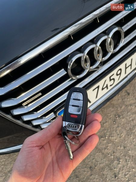 Седан Audi A8 2013 в Кропивницком